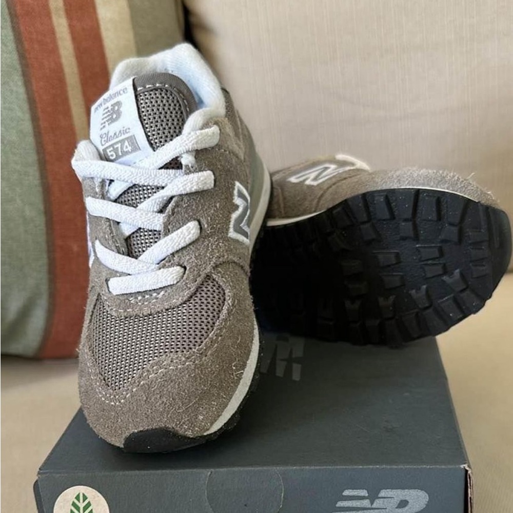New Balance 574